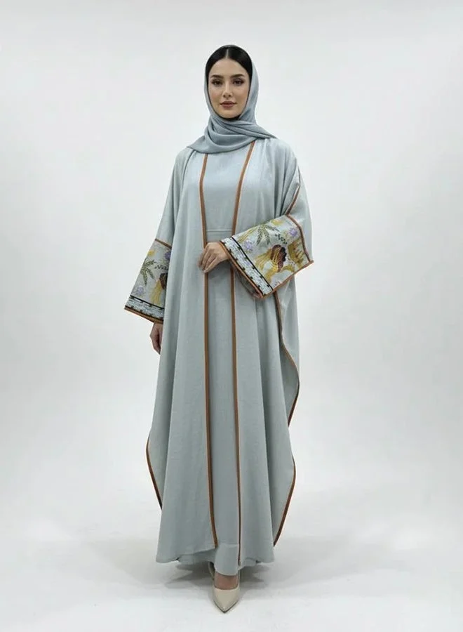 عبايات لمحة عباية نُسُك المطرزة – قصة ربع بشت